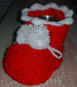 SANTA BOOT CANDY CANE HOLDER $10.00